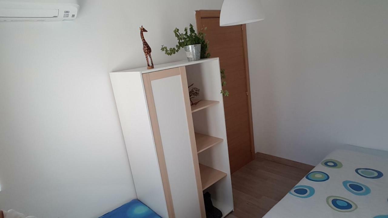 Acogedor Apartamento En El Barrio Del Parlamento De Andalucia Seville Ngoại thất bức ảnh